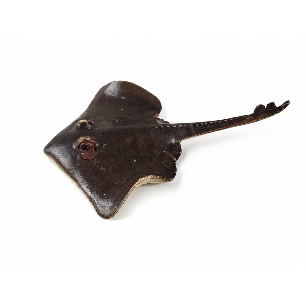 AAA Devil Fish Stingray Figurine Brown Manta Ray Ocean Marine Animal Figure Vint
